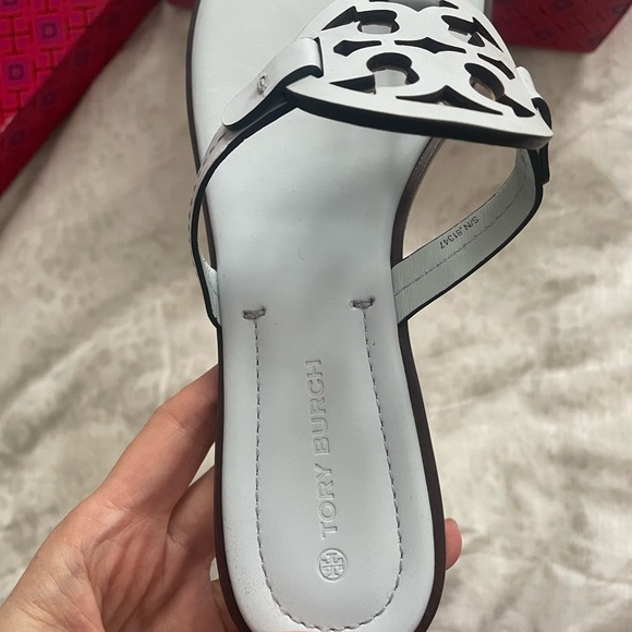 Tory Burch sandals new - Picture 2 of 8